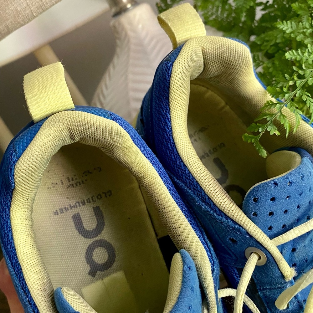 On Cloud Cloudrunner Athletic Running Sneakers Sh… - image 8